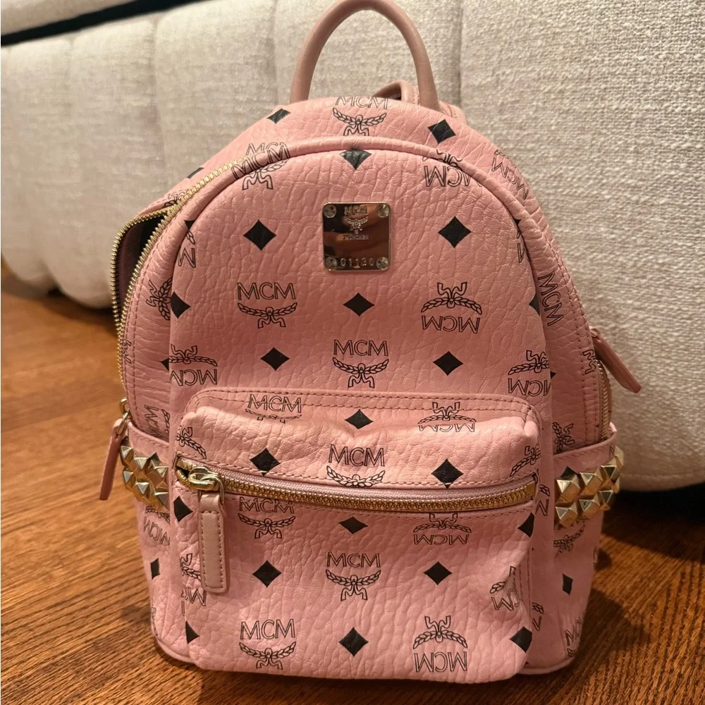 MCM Pink Logo Backpack - Picture 3 of 7